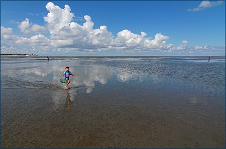 Spaß im Wattenmeer vor der Kurparkresidenz